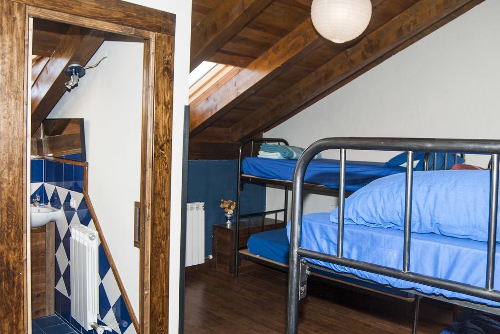 Albergue A'Noguera Castiello de Jaca Zimmer foto